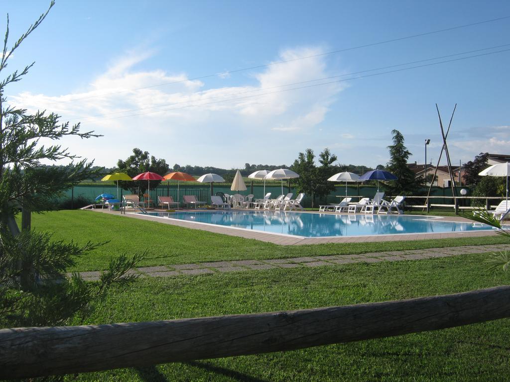 Agriturismo Trebis Вольта-Мантована Екстер'єр фото